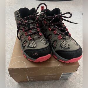 Pacific Mountain Girls Brown and Pink Hiking Sneakers - size 11